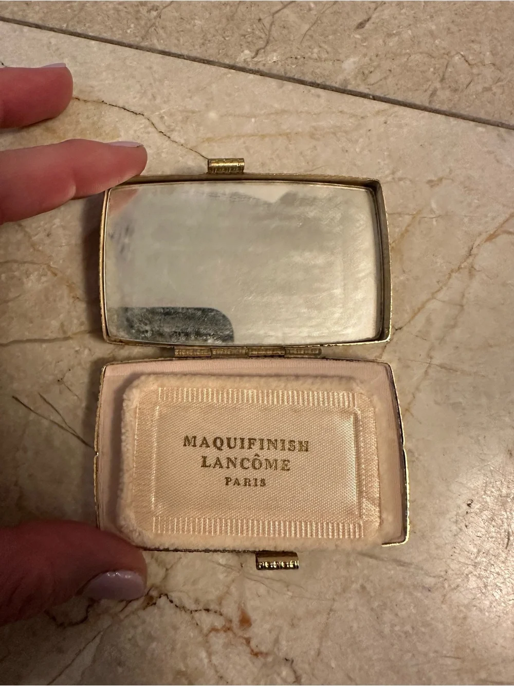 vintage Lancôme Maquifinish powder compact